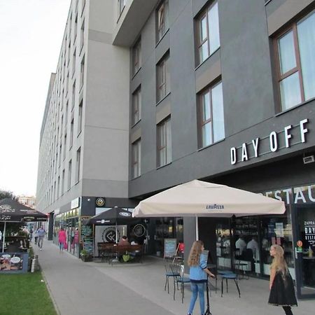 Warsaw City View: Modern Apartment with Parking Exterior photo